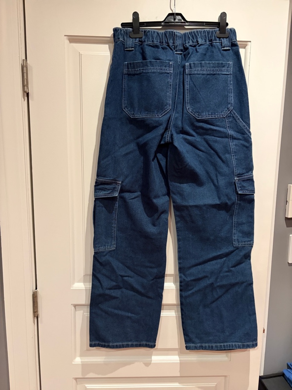 Forever 21 Dark Blue Wide-Leg Cargo Jeans - Picture 2 of 2